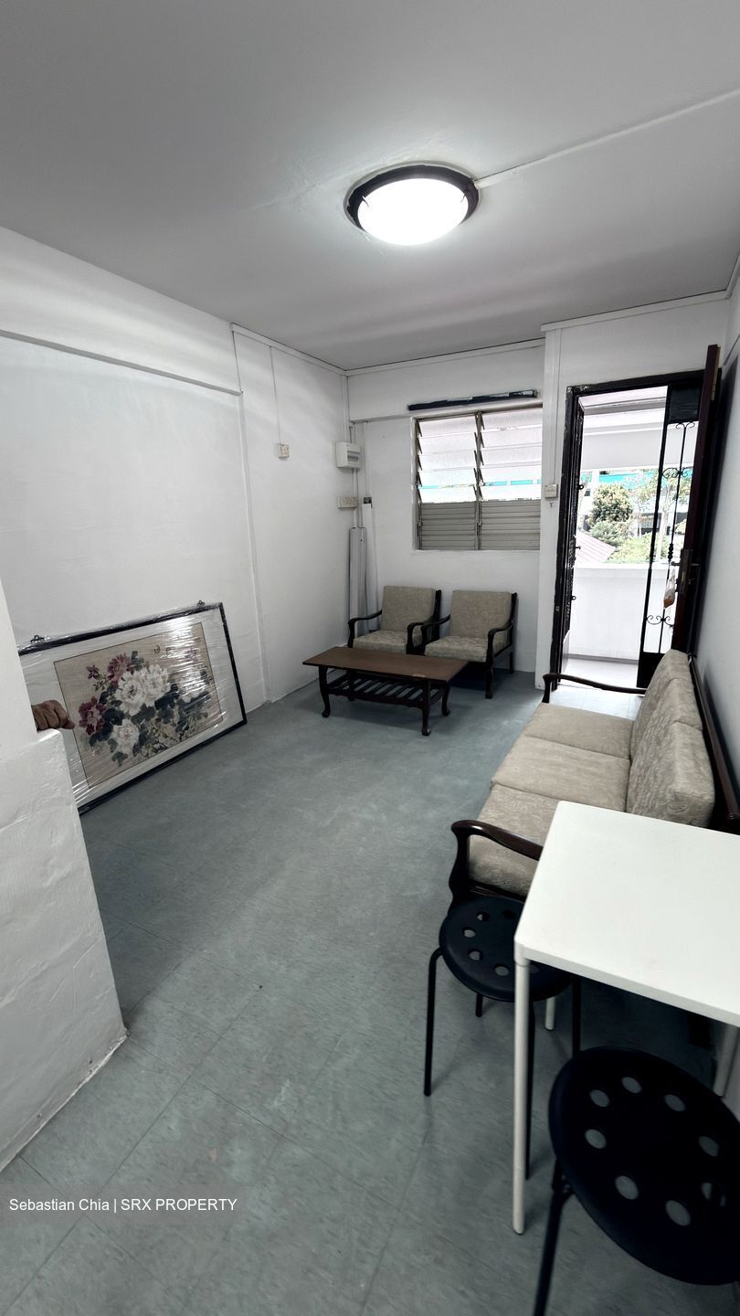 Blk 327 Hougang Avenue 5 (Hougang), HDB 3 Rooms #575875361